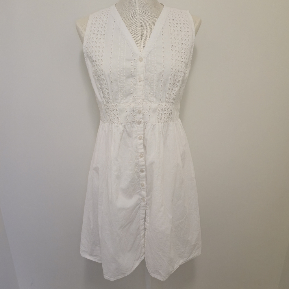 White V-Neck Sleeveless Mini Sundress